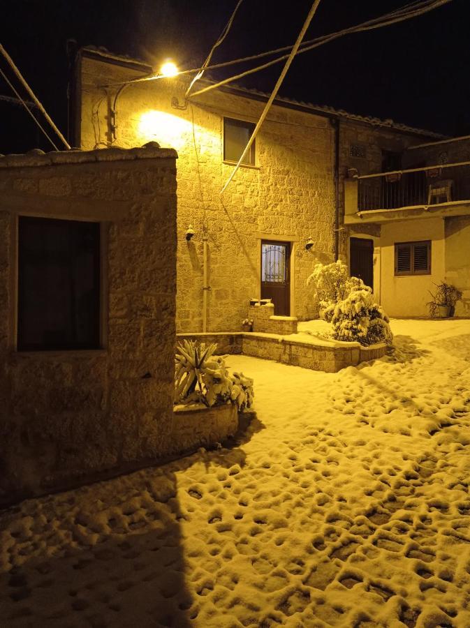 Casa Vacanze Borgo Gulini Da Anna Petralia Soprana Dış mekan fotoğraf